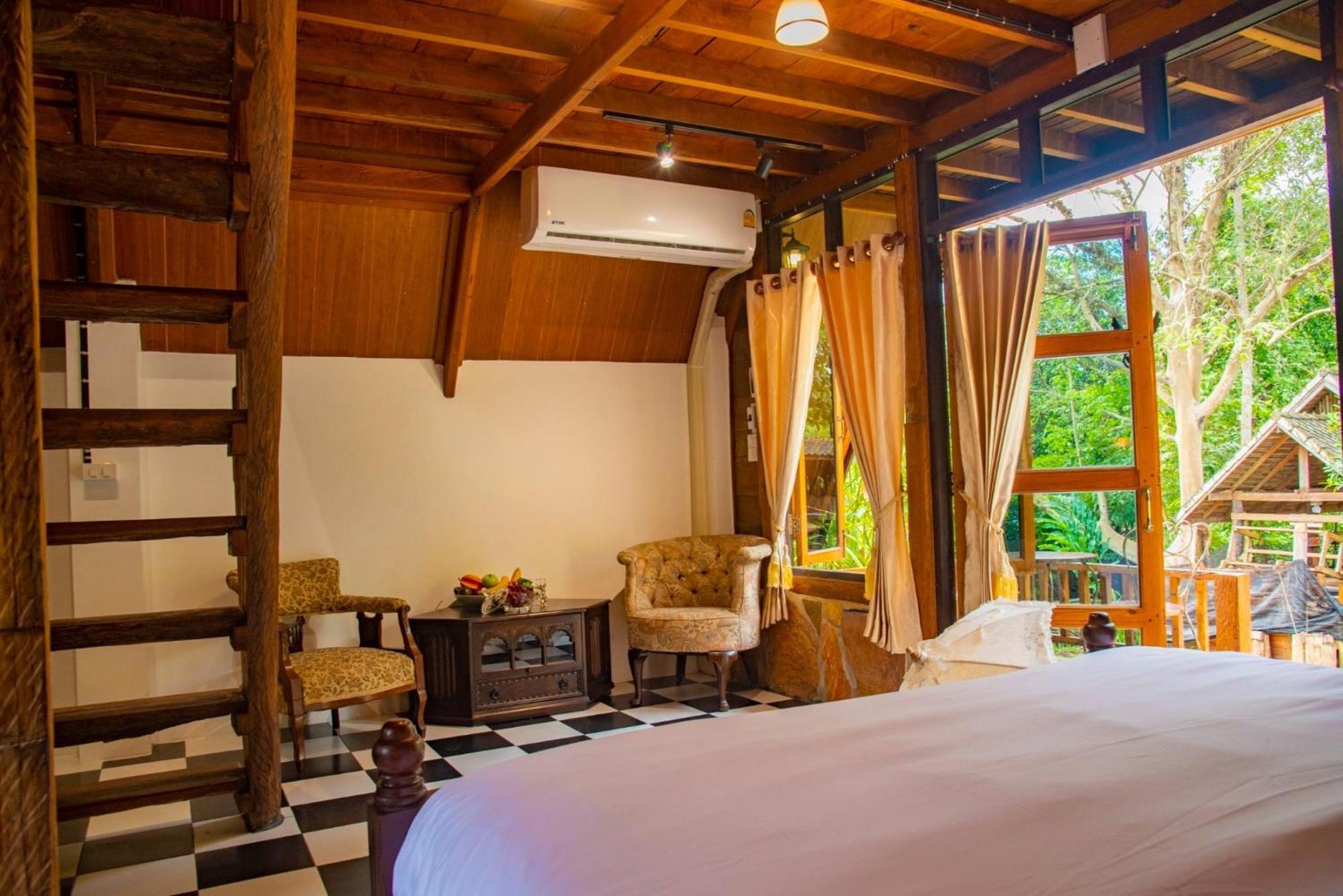 Hotel Ban Kaew Mo Ra Glamping & Restaurant Pang Mapha Zewnętrze zdjęcie