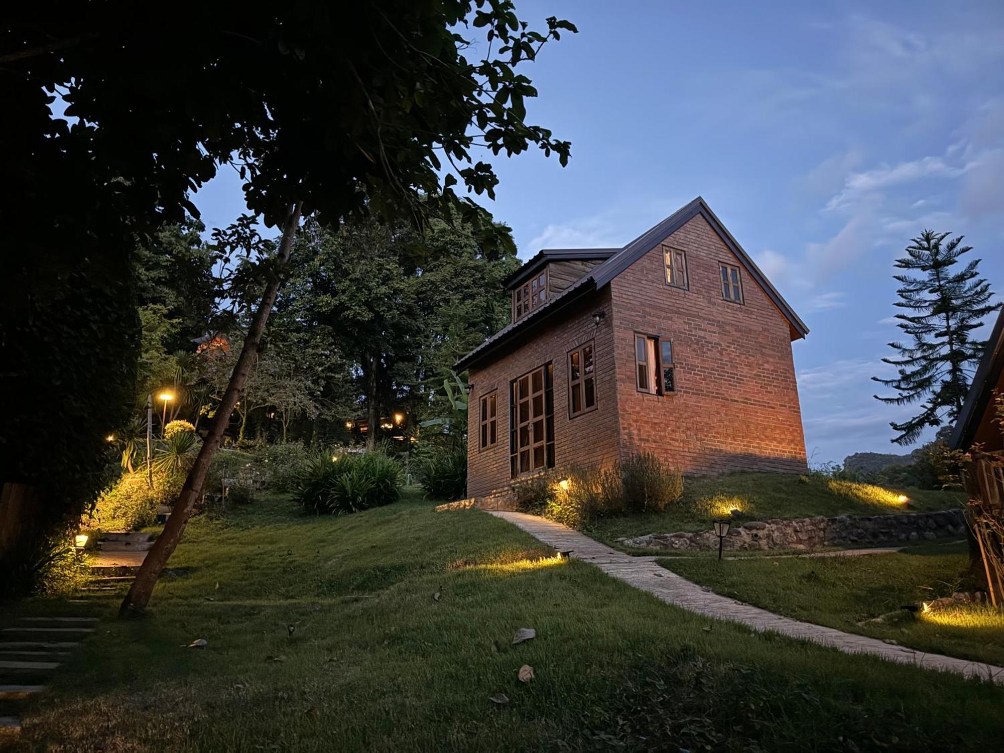 Hotel Ban Kaew Mo Ra Glamping & Restaurant Pang Mapha Zewnętrze zdjęcie