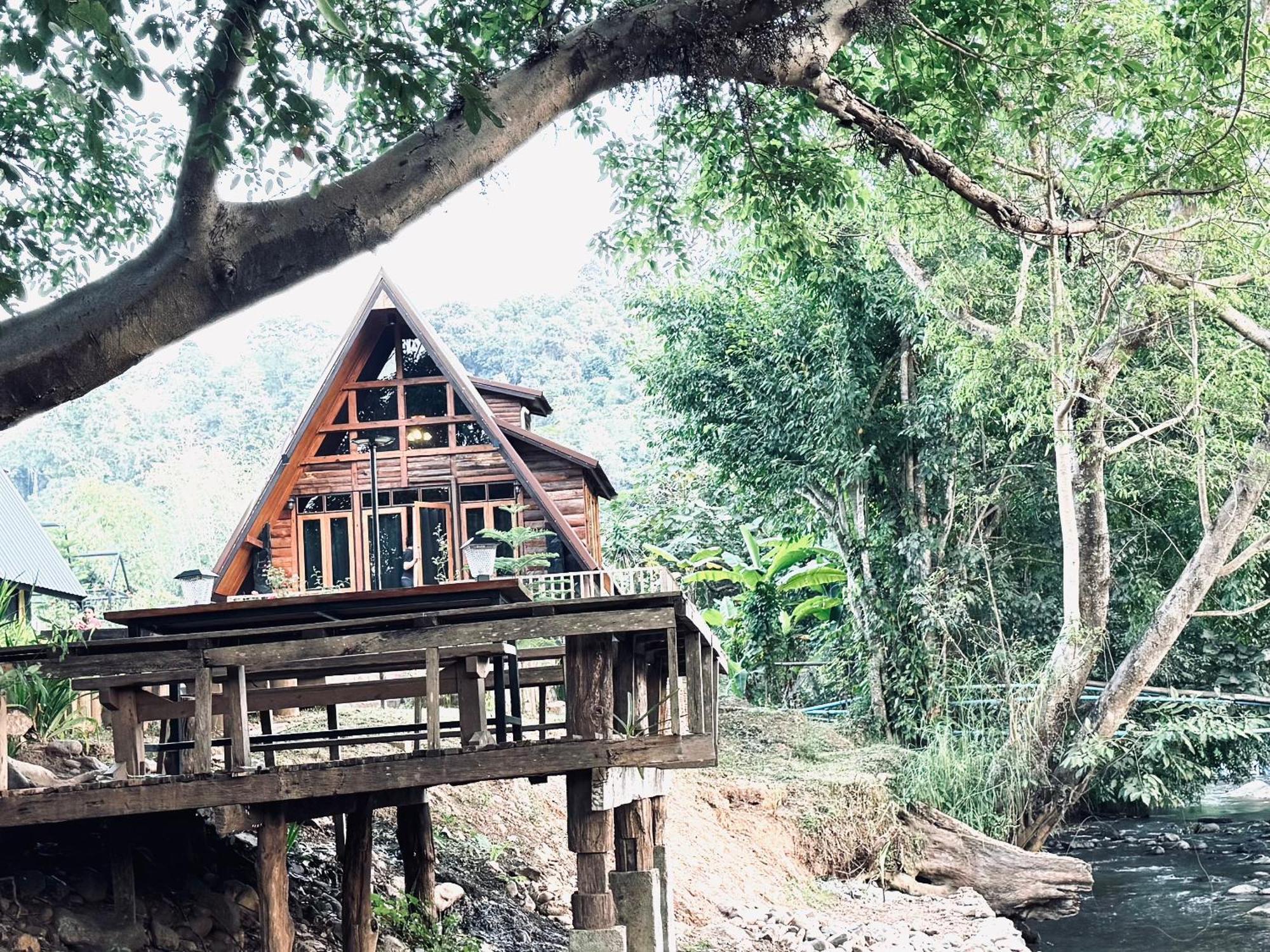 Hotel Ban Kaew Mo Ra Glamping & Restaurant Pang Mapha Zewnętrze zdjęcie